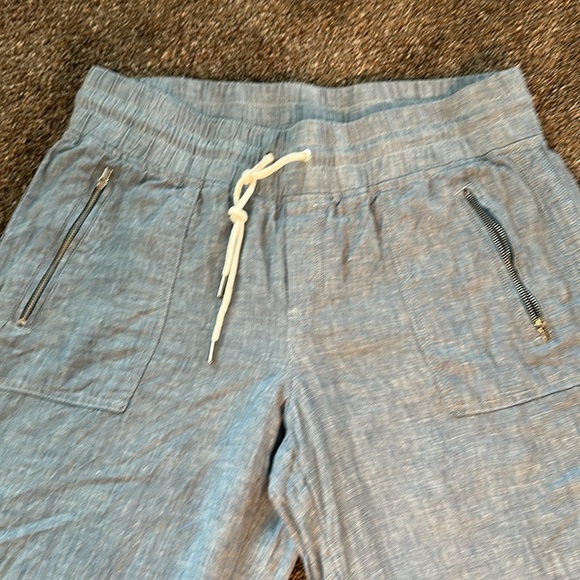 Athleta chambray colored linen pants. Size 14p - Picture 2 of 3